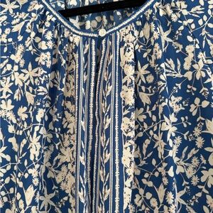 Max Studio Blue and White Floral Blouse